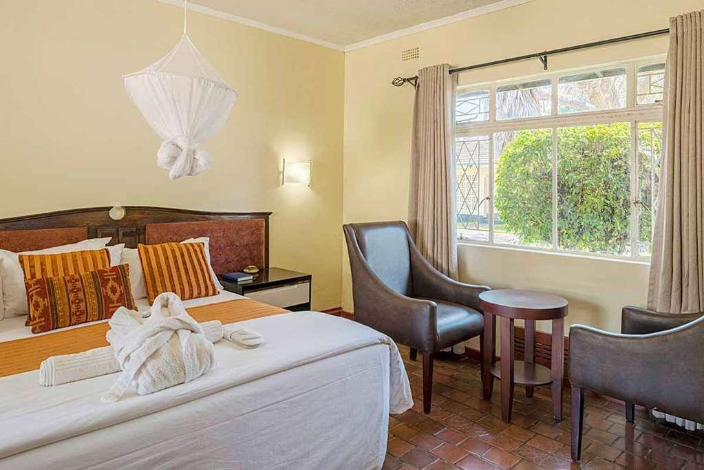 Kadoma Hotel & Conference Centre Ruang foto