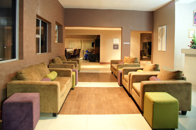 Kadoma Hotel & Conference Centre Bagian luar foto
